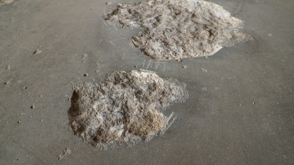 spalling concrete spots
